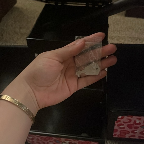 Hello Kitty Make Up Box - Picture 6 of 6